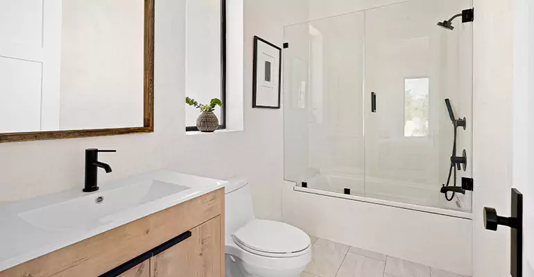 Tub Replacement With Shower in Boca Raton